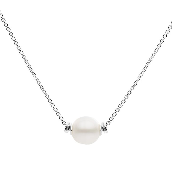 silver and pearl necklace