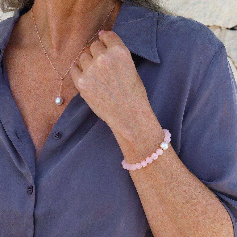 Vigour Bracelet Rose Quartz content